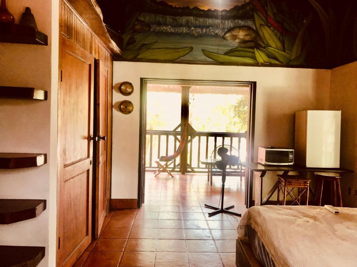 Rio Lindo Hotel Dominical Buitenkant foto