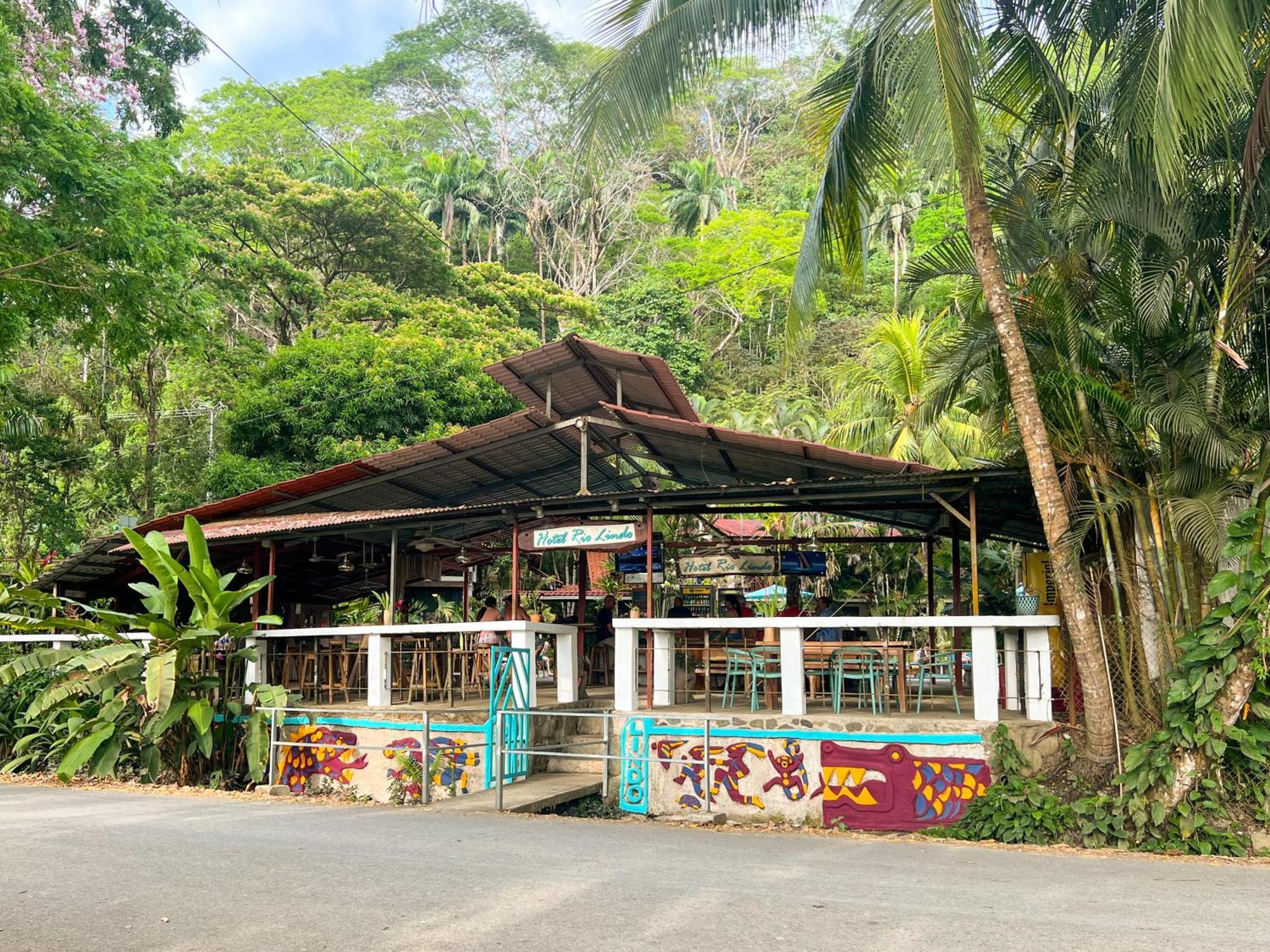 Rio Lindo Hotel Dominical Buitenkant foto